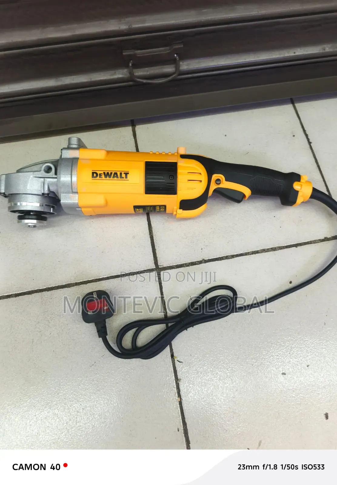 Dewalt Grinder/Dewalt 9 Inch Angle Grinder