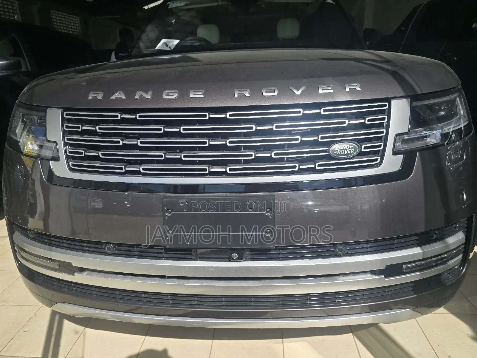 Land Rover Range Rover Vogue 2023 Gray