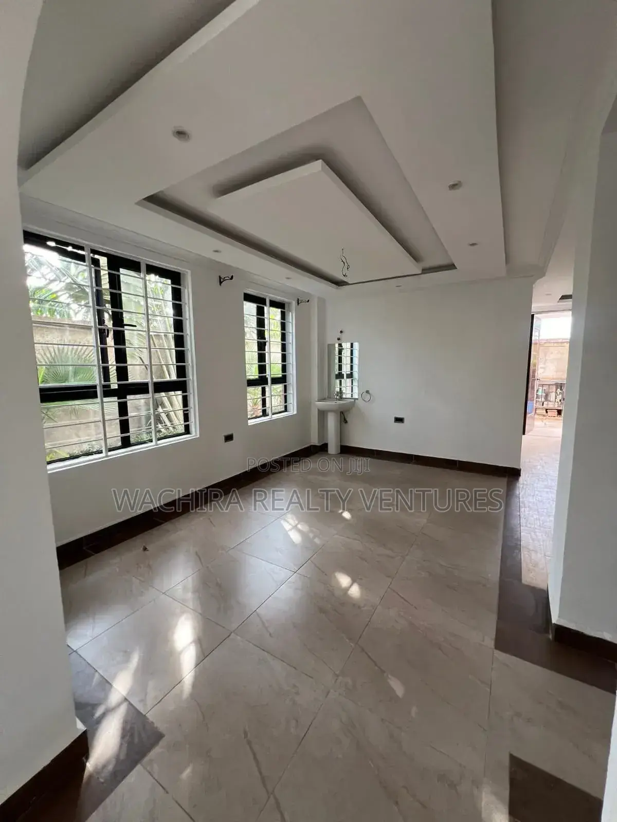 5bdrm House in Kamakis for sale