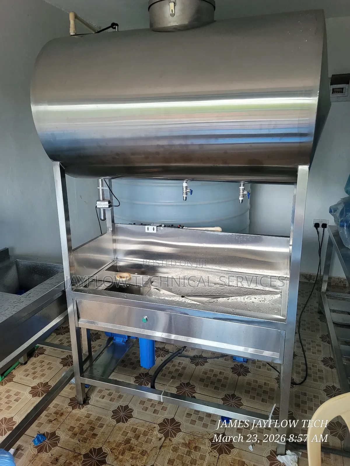 Stainless Steel Holding Tank 1000 LTRS