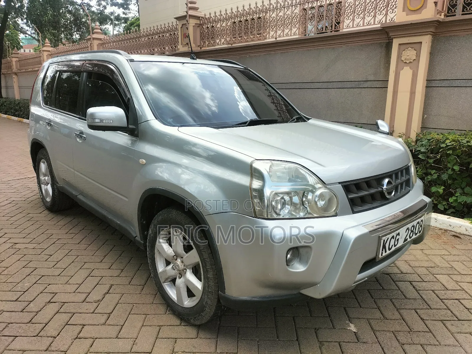Nissan X-Trail 2009 Silver