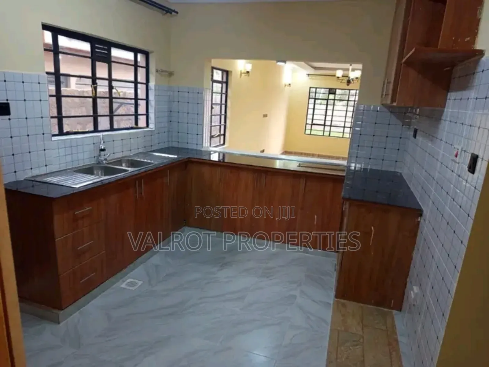 4bdrm Bungalow in Kiserian for sale