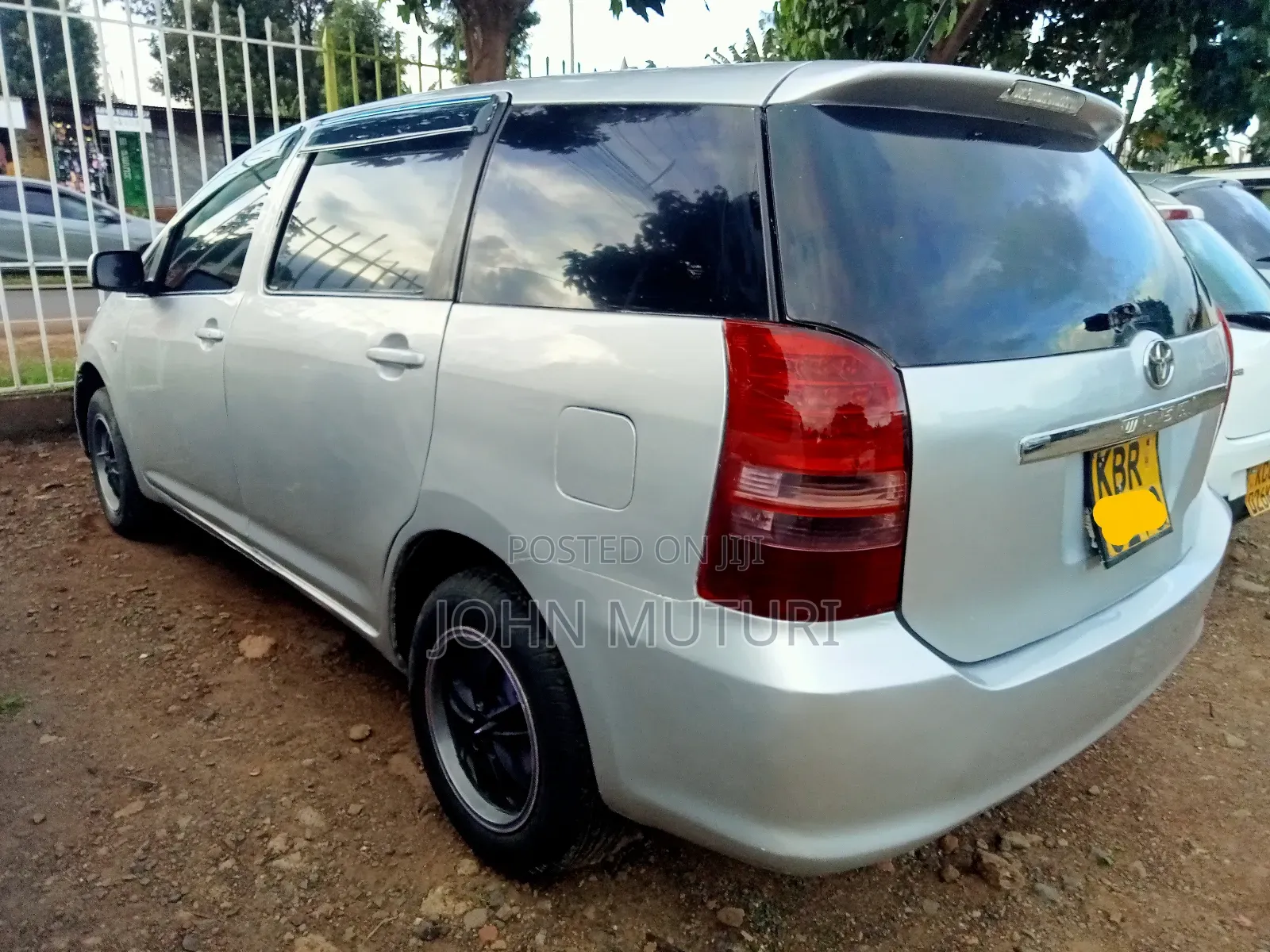 Toyota Wish 2005 Silver