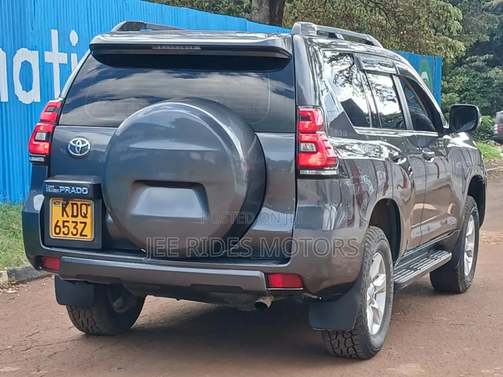 Toyota Land Cruiser Prado 3.0 TD 2010 Gray