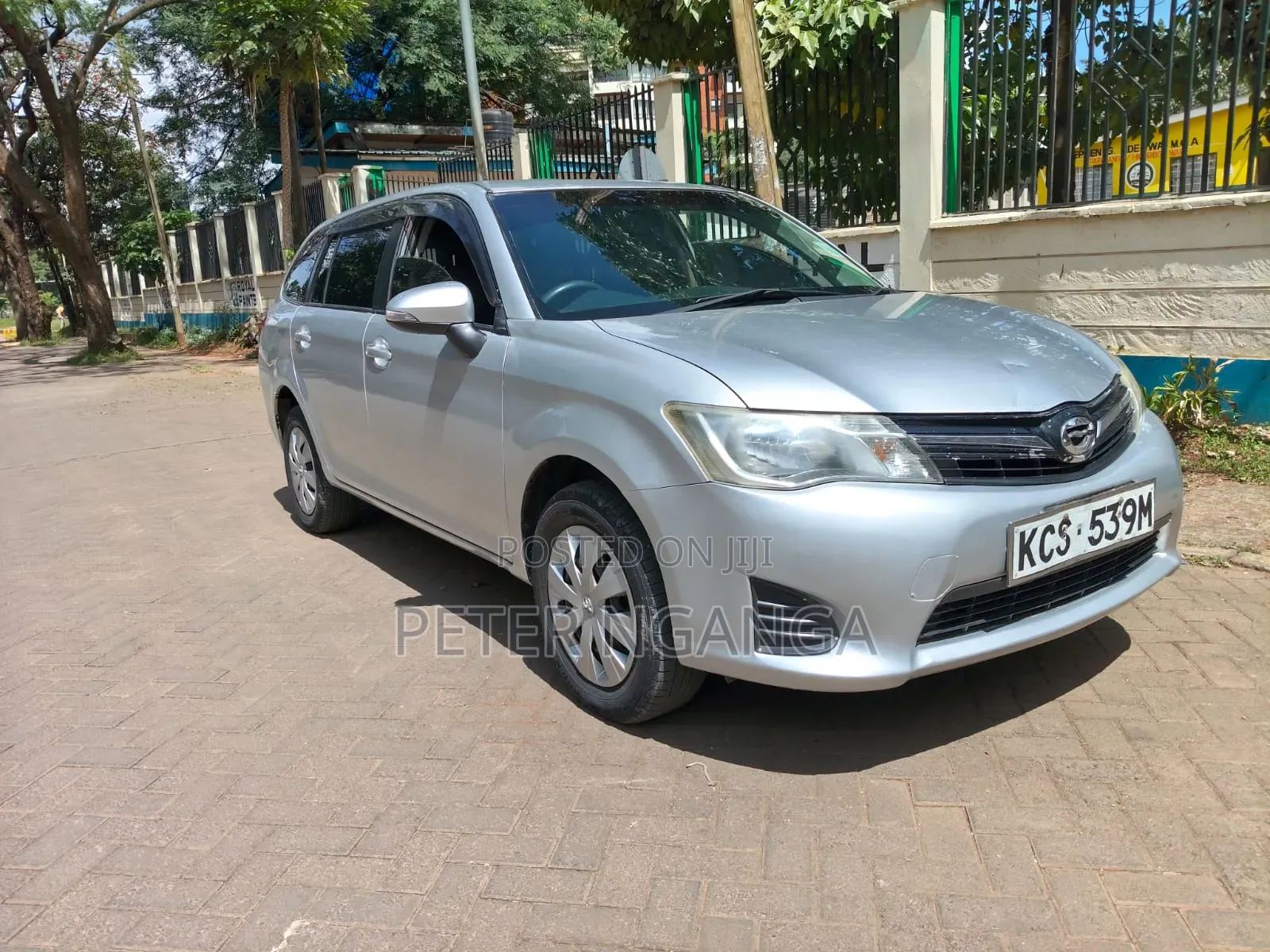 Toyota Corolla Fielder 1.5 Petrol FWD 2013 Gray