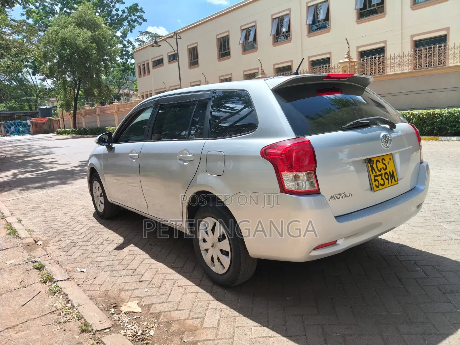 Toyota Corolla Fielder 1.5 Petrol FWD 2013 Gray