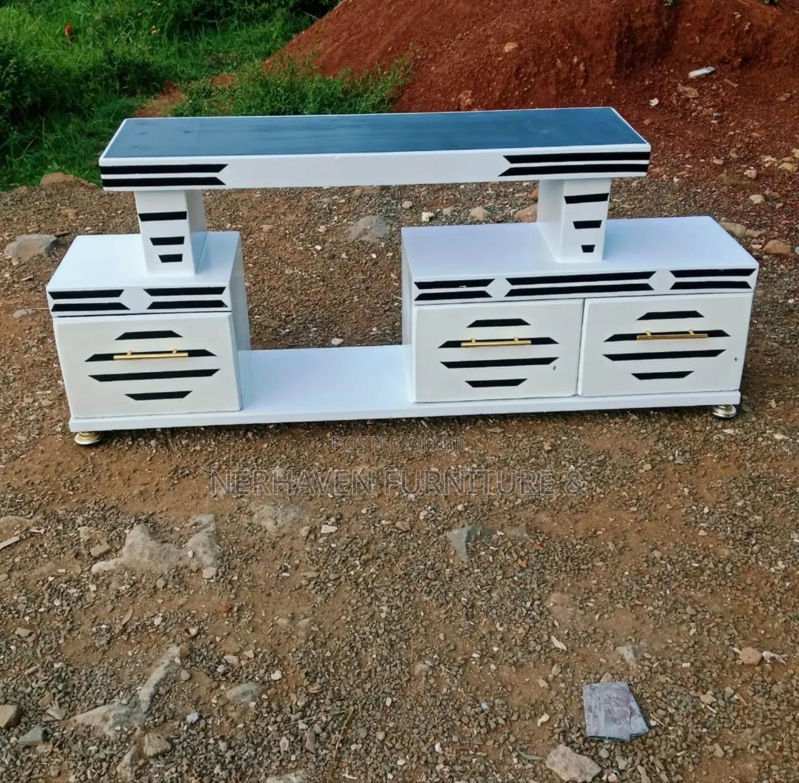 Tv Stand – Durable Wooden Tv Unit