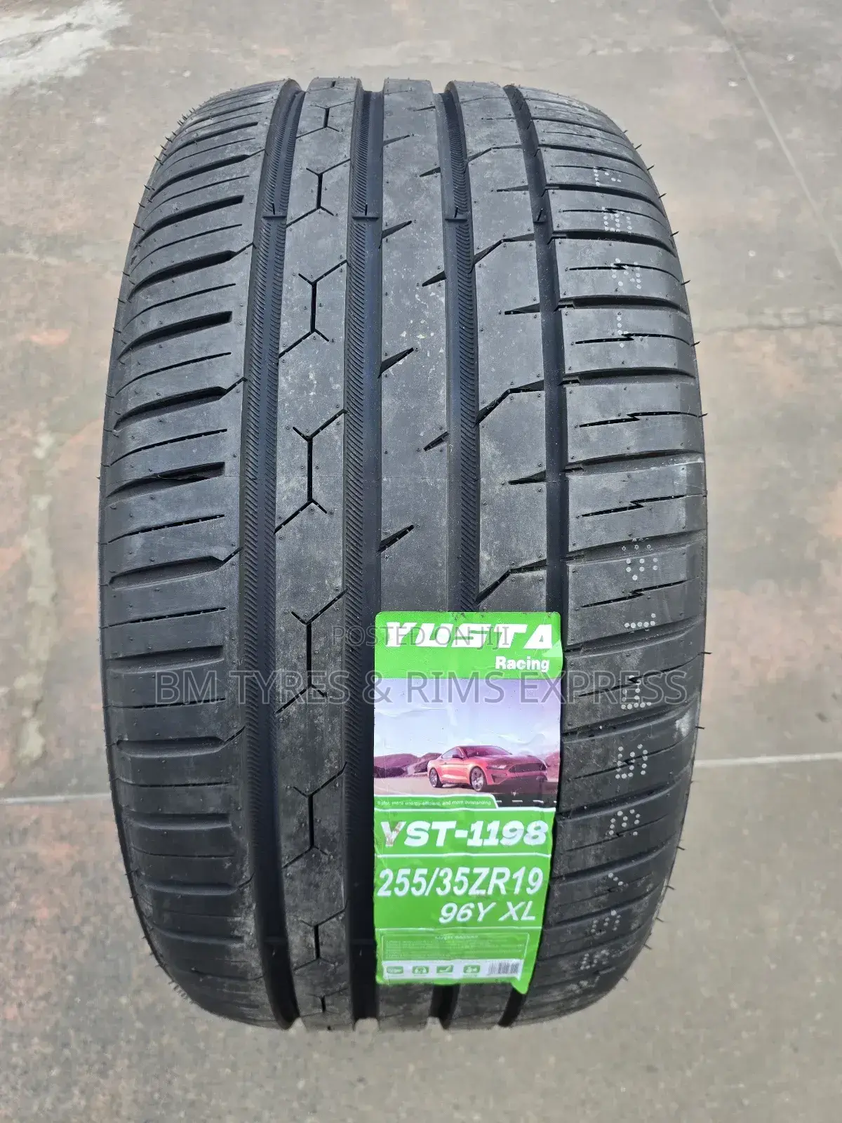 255 /35 R19 Yusta Tyres (Highway)