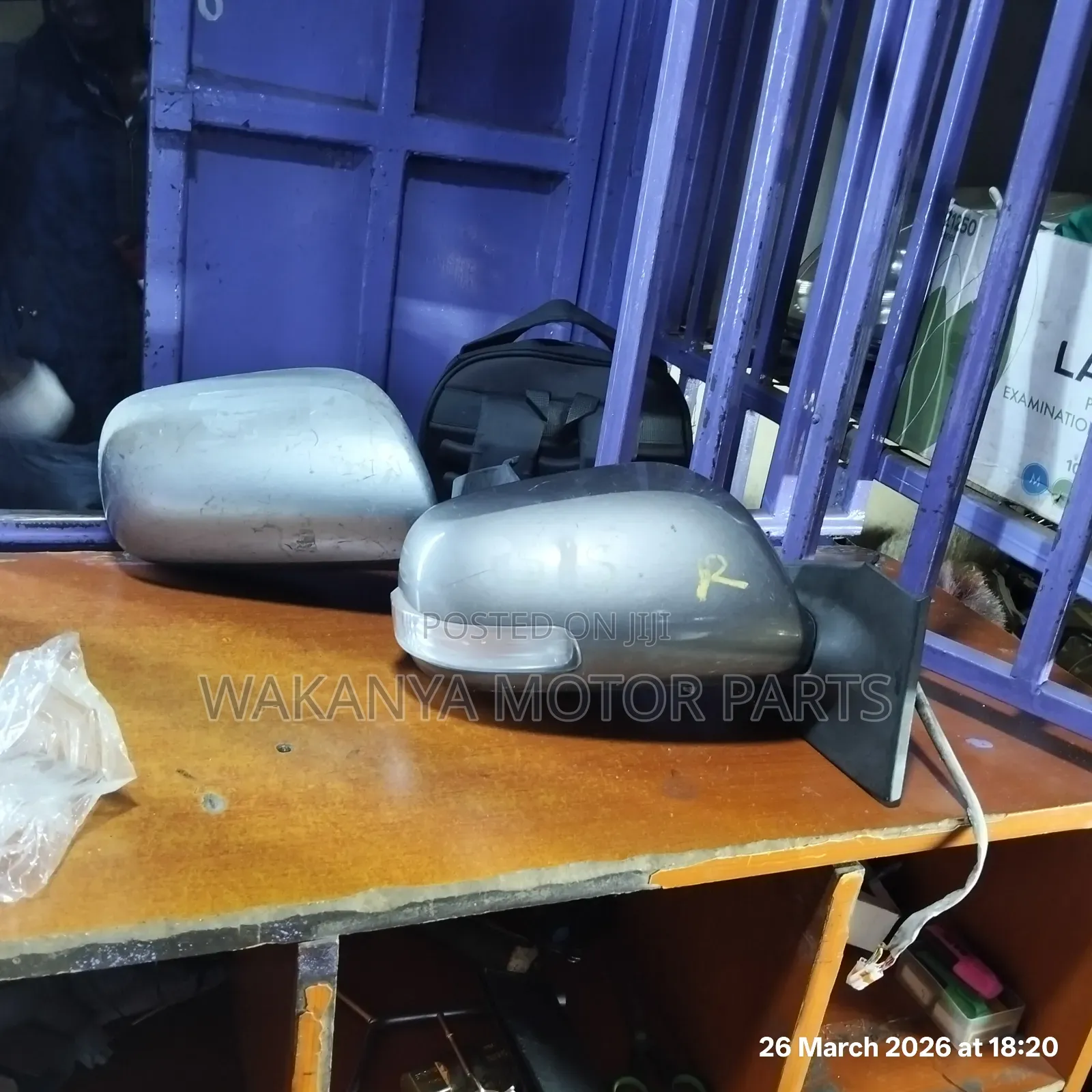 Toyota Vitz Side Mirror With Blinker, Models 2005/2007/2009, Ex Japan