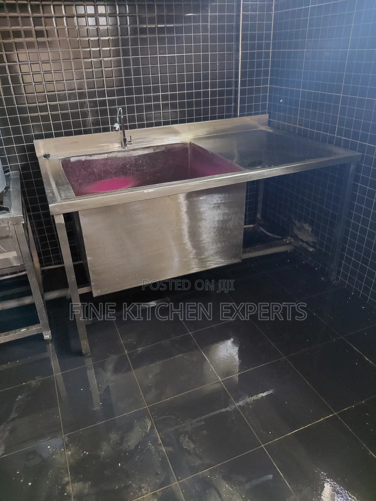 Large Single Sink.