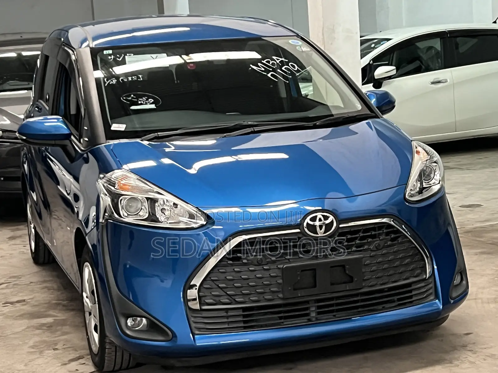 Toyota Sienta 2019 Blue