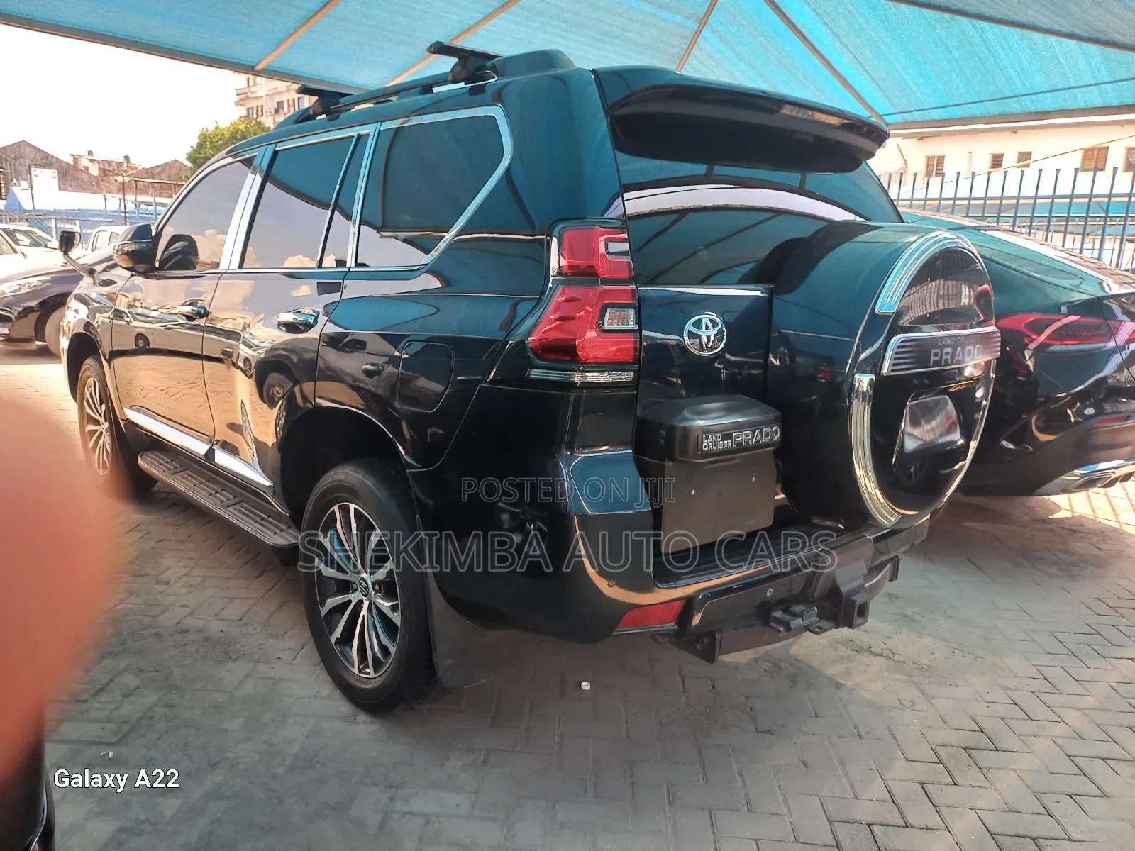 Toyota Land Cruiser Prado Kakadu 2021 Gray