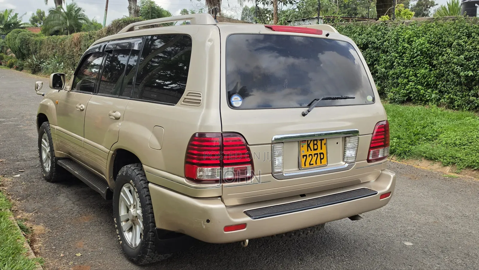Toyota Land Cruiser 100 4.7 V8 Executive 2005 Gold