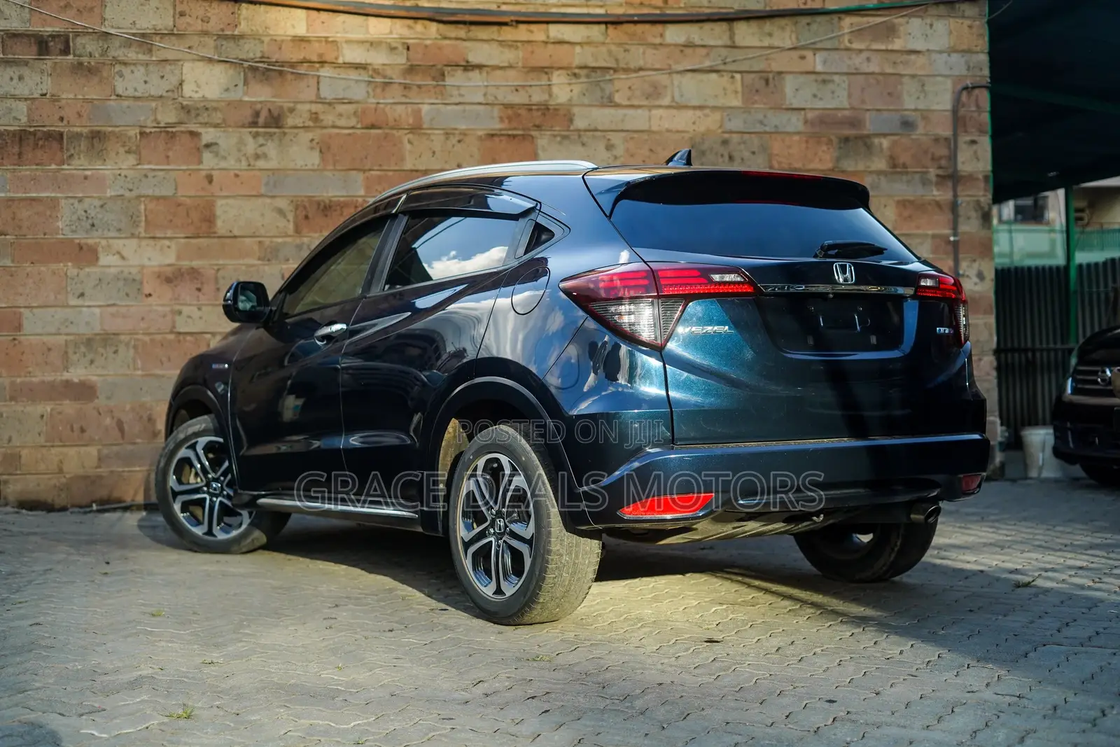Honda Vezel 1.5 Hybrid 2WD 2018 Blue