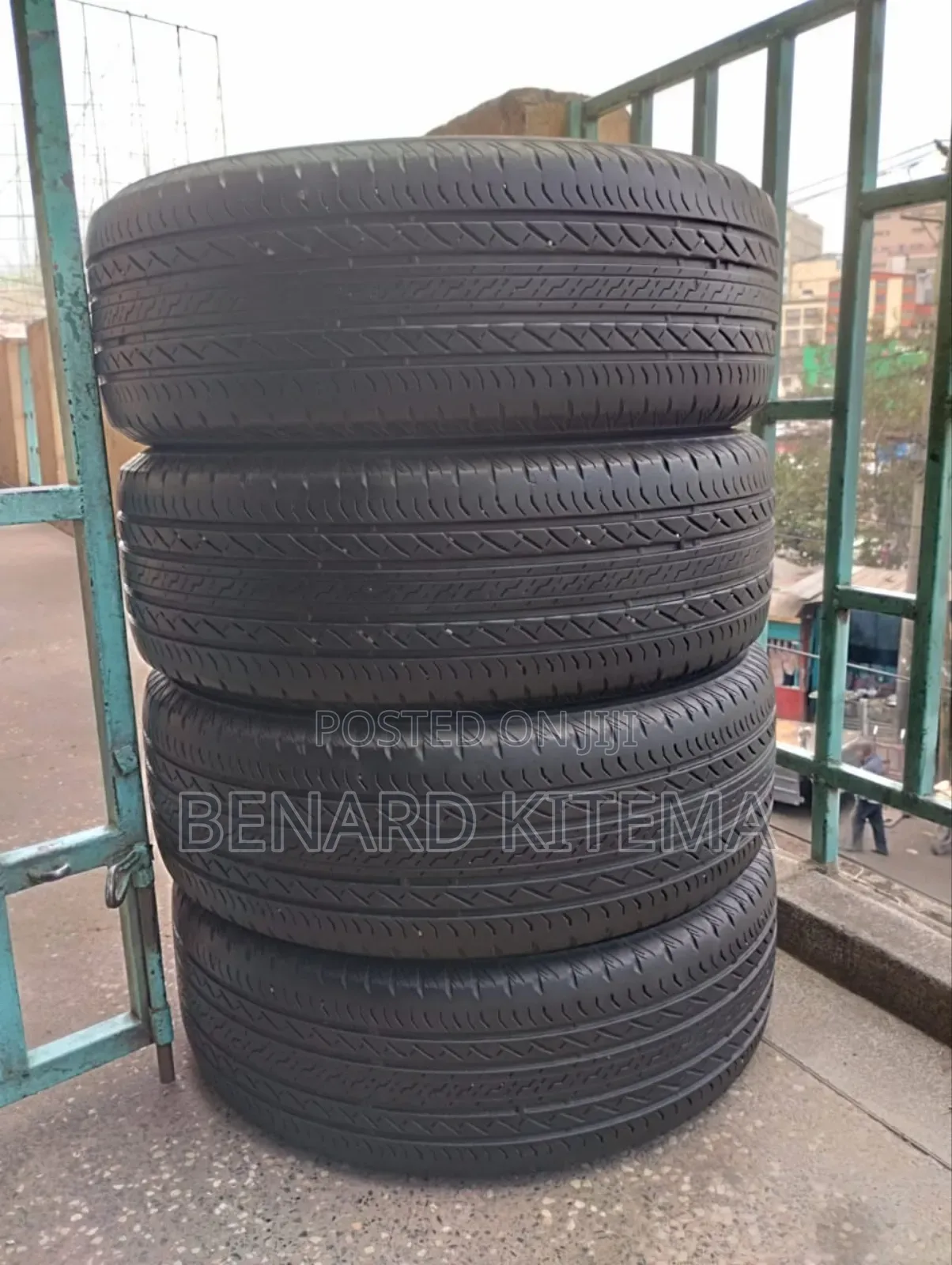 Slightly Used Bridgestone Tires Size 225/60r18