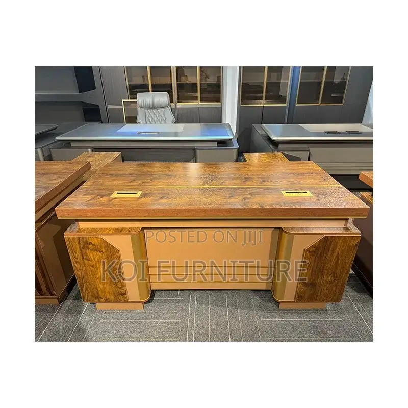 Office Desk; 140cm Executive Desk With Lockable Drawers