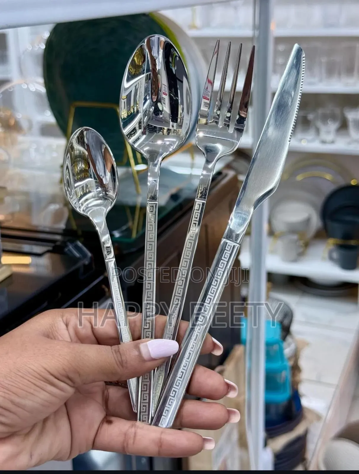 Hammered Stainless Steel Flatware Set