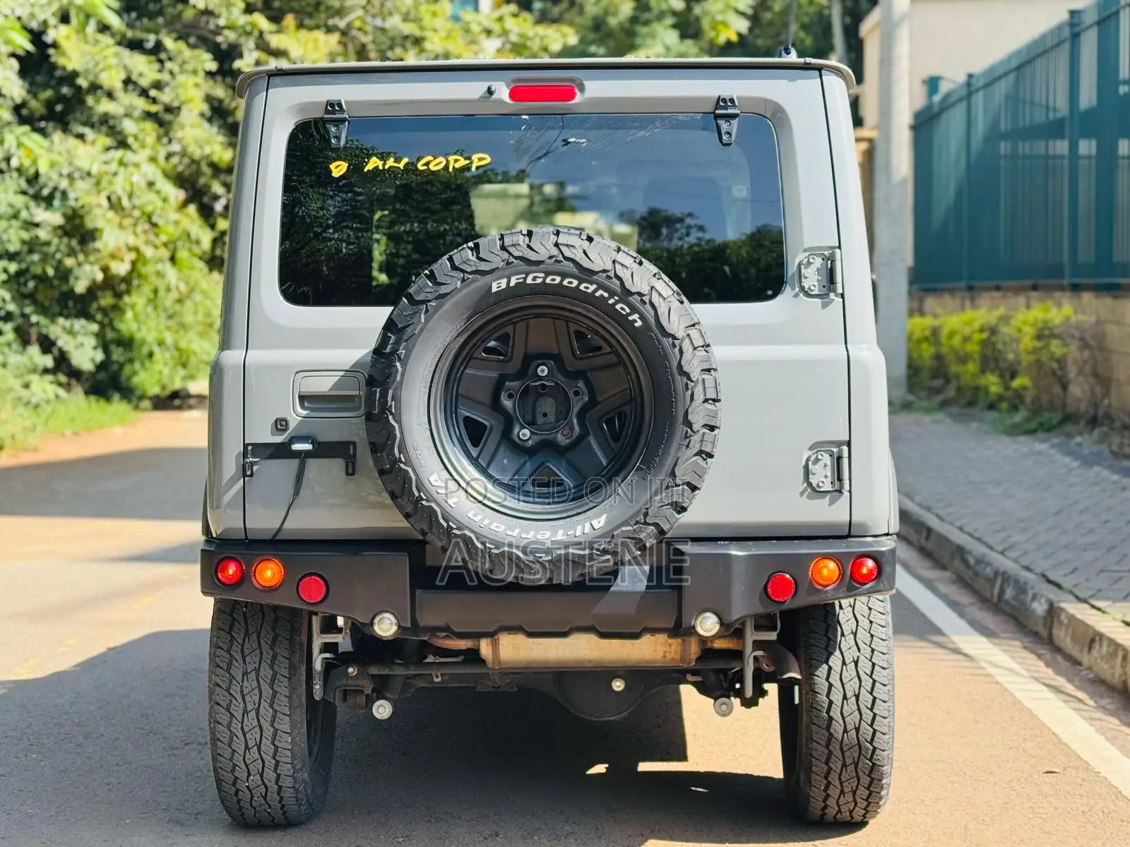 Suzuki Jimny 2019 Gray