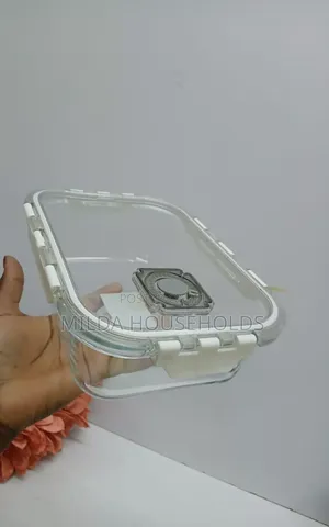 Airtight Borosilicate Glass Storage/ Snack Box.