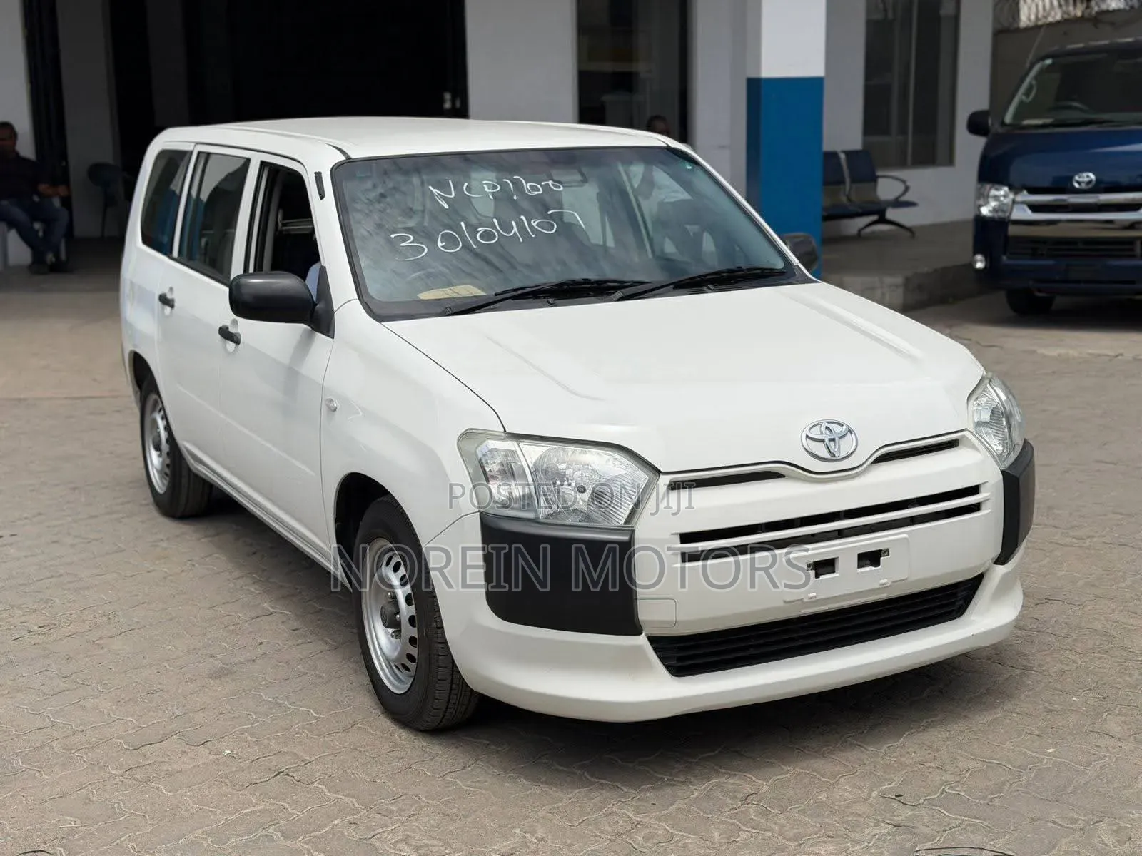 Toyota Probox 2018