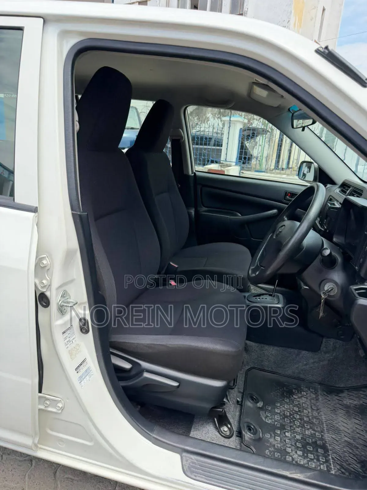 Toyota Probox 2018