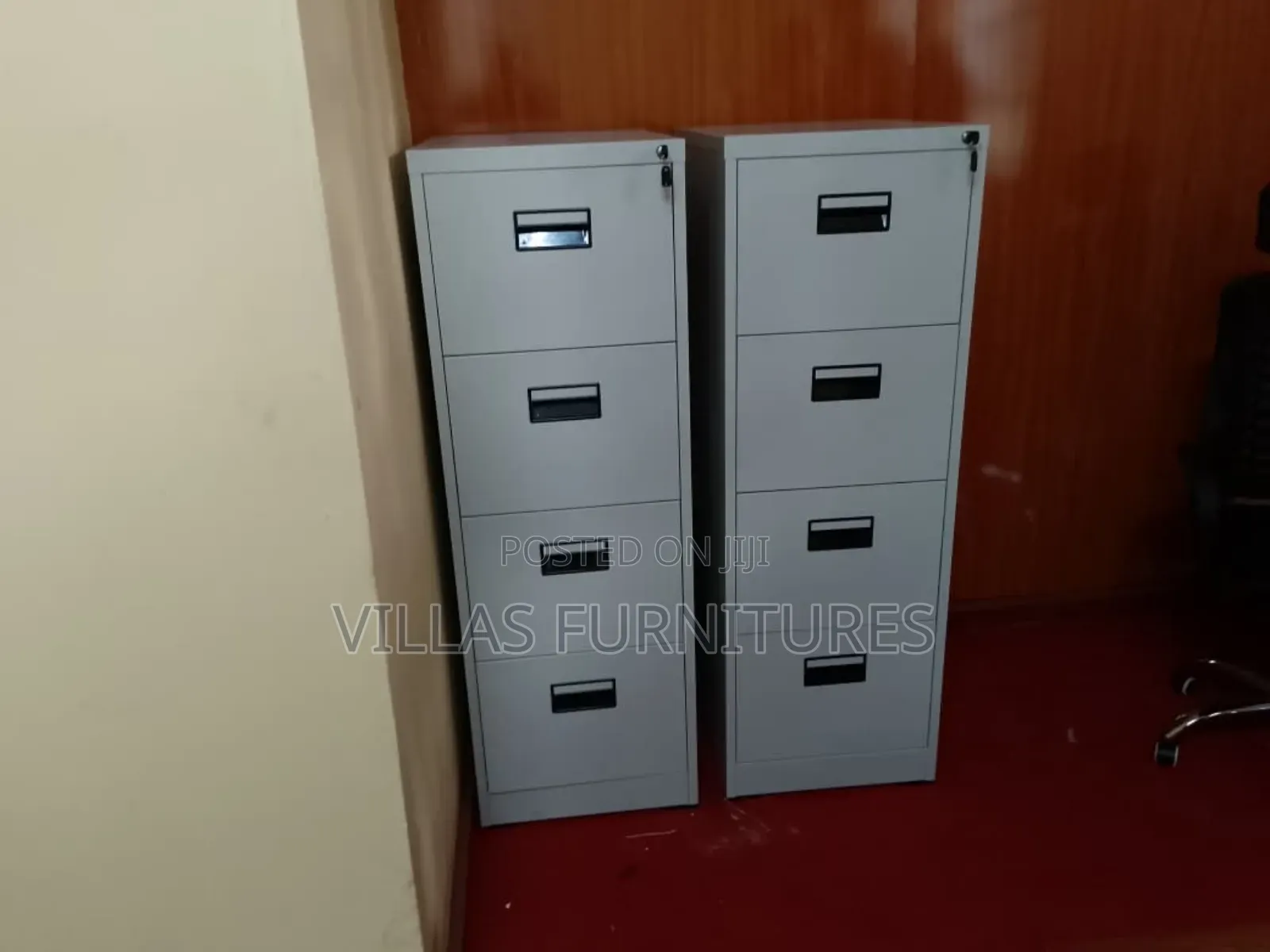 Massive Cabinet/4 Drawer Cabinet