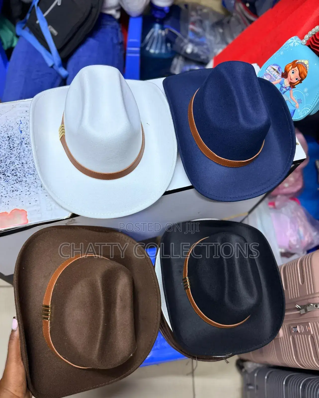 Timeless Unisex Cowboy Hat Cowgirl Hat With Gold Chain