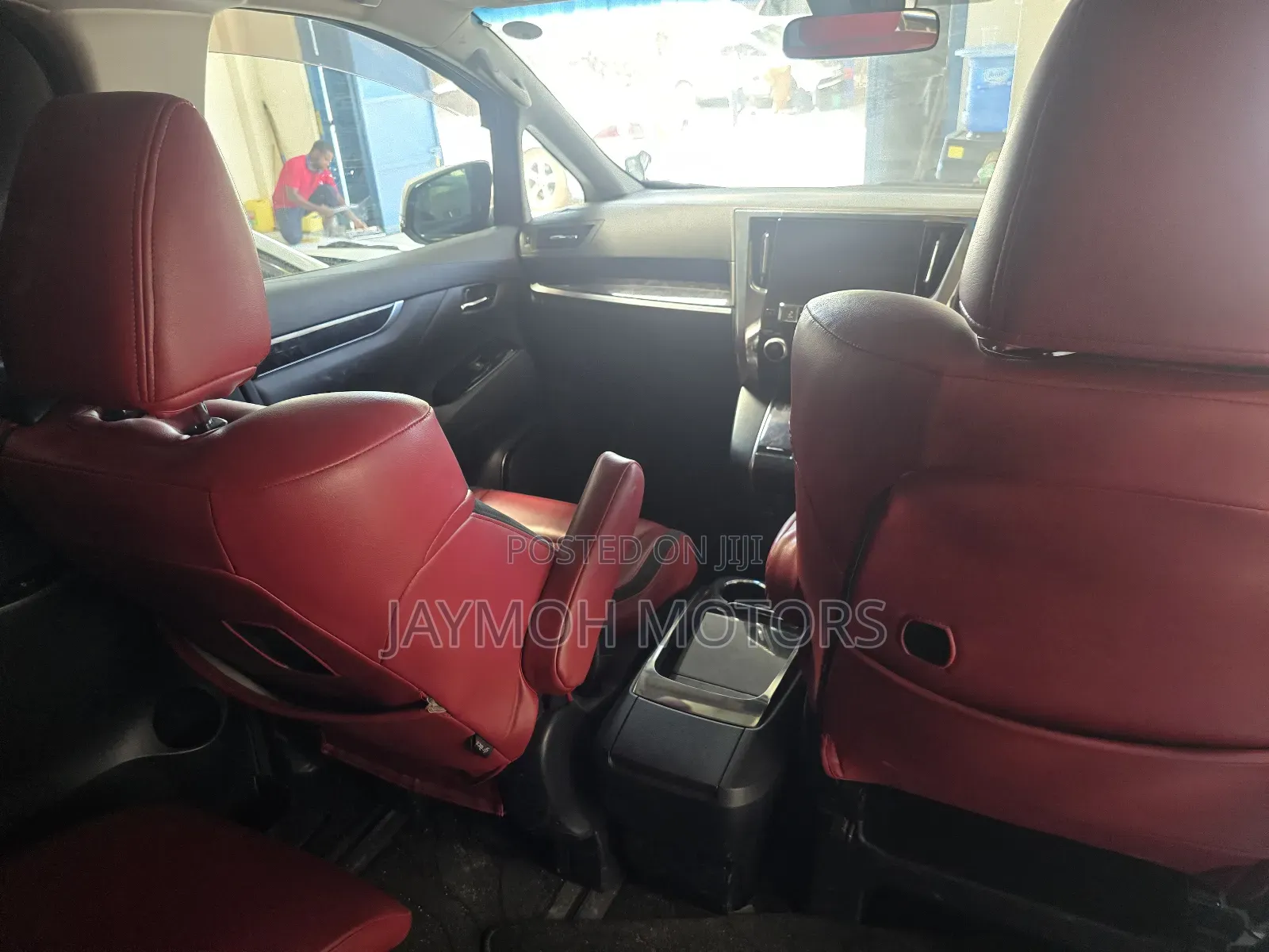 Toyota Alphard 2019 Pearl