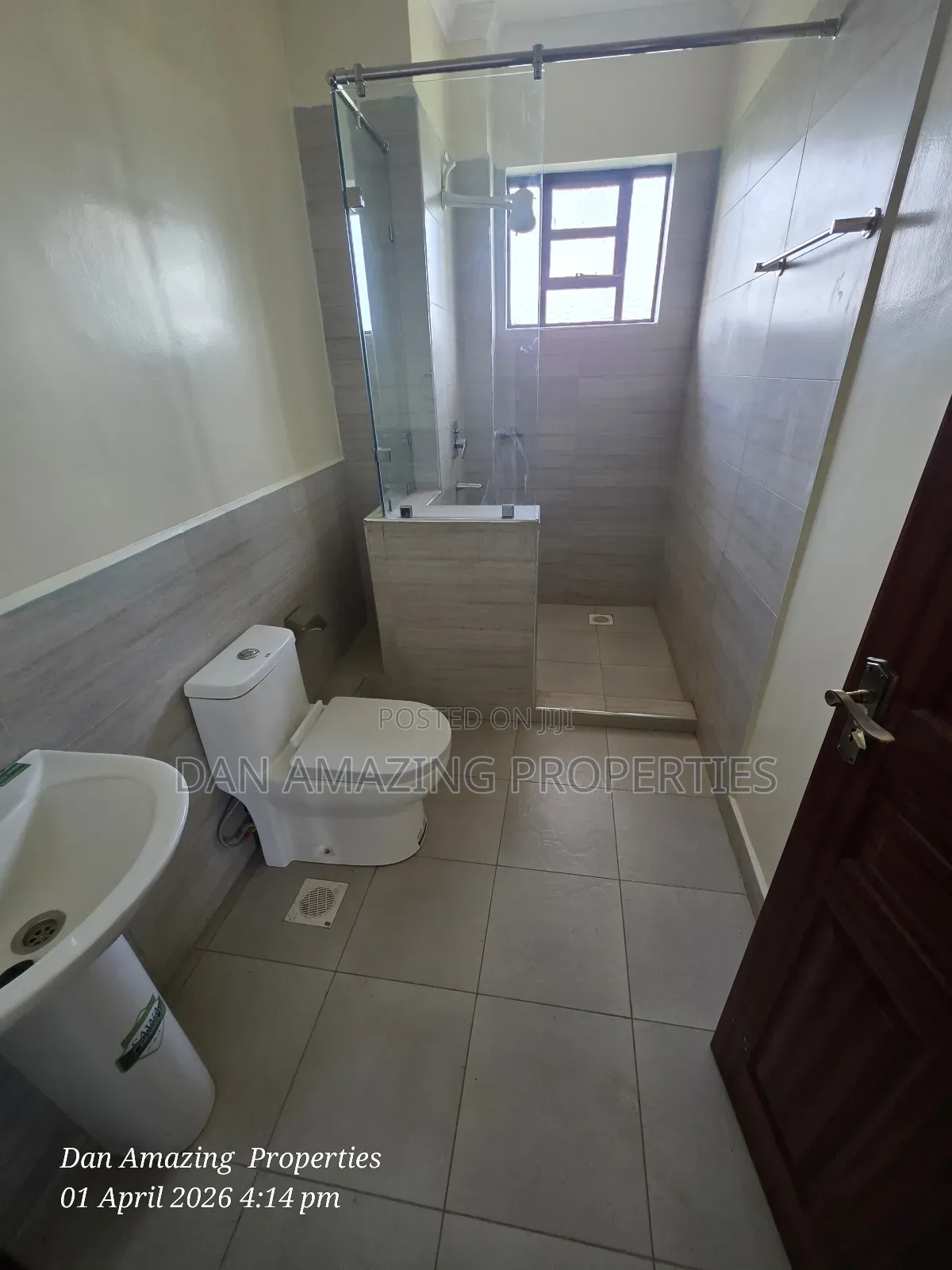4bdrm Maisonette in Kimuka On 1/4 Acre, Kibiku for sale