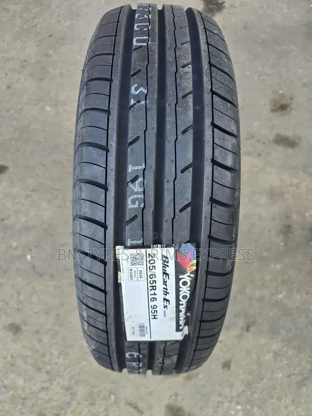 205 /60 R16 Yokohama Tyres (Bluearth) Japan.