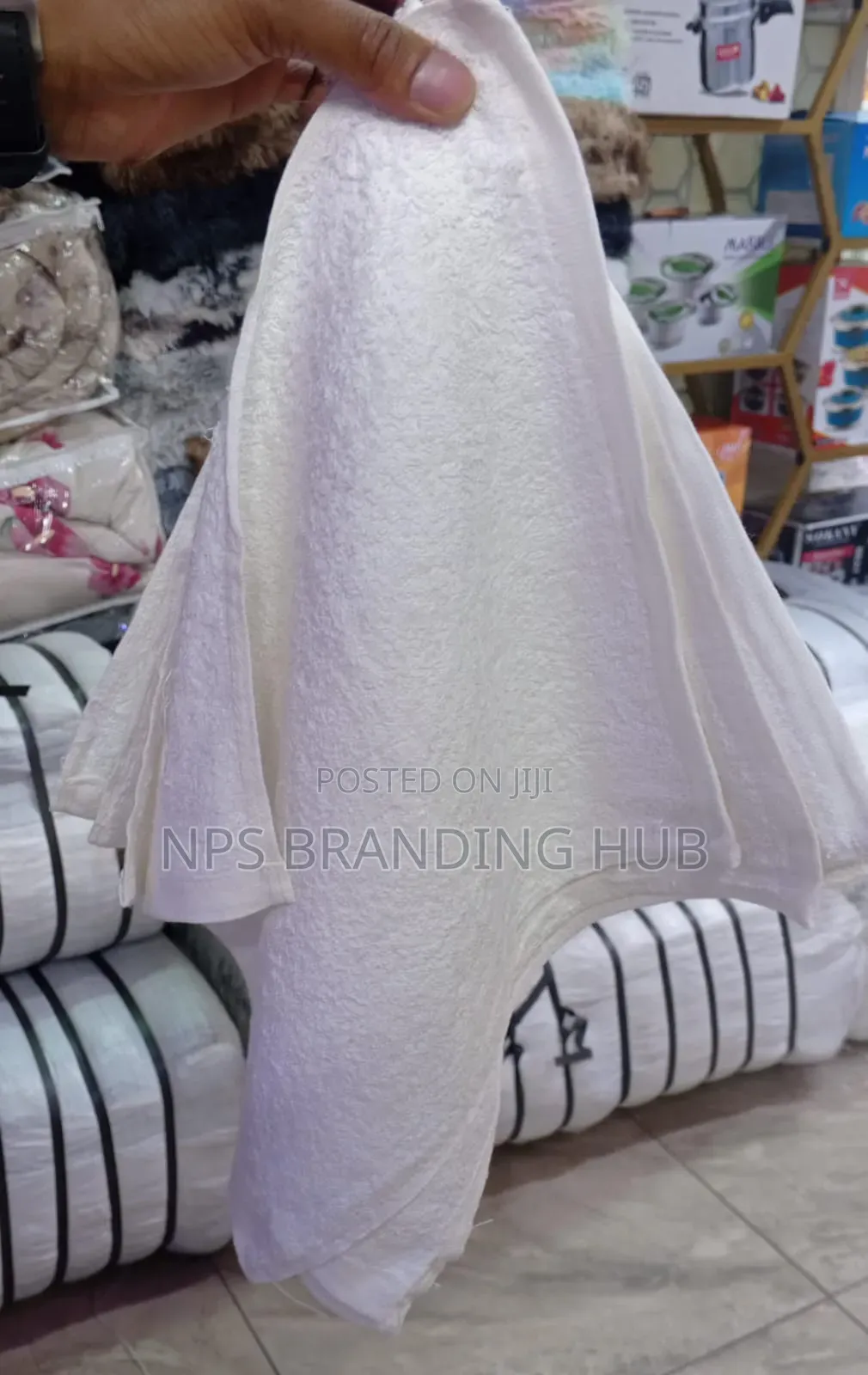 White Face Towels
30*30cm
12pcs in a Dozen SNG