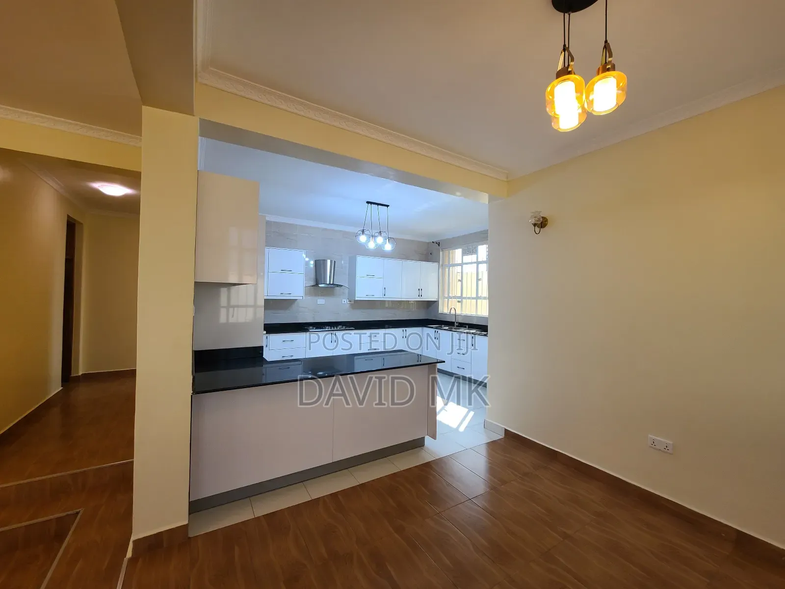 4bdrm Maisonette in Kamakis for sale