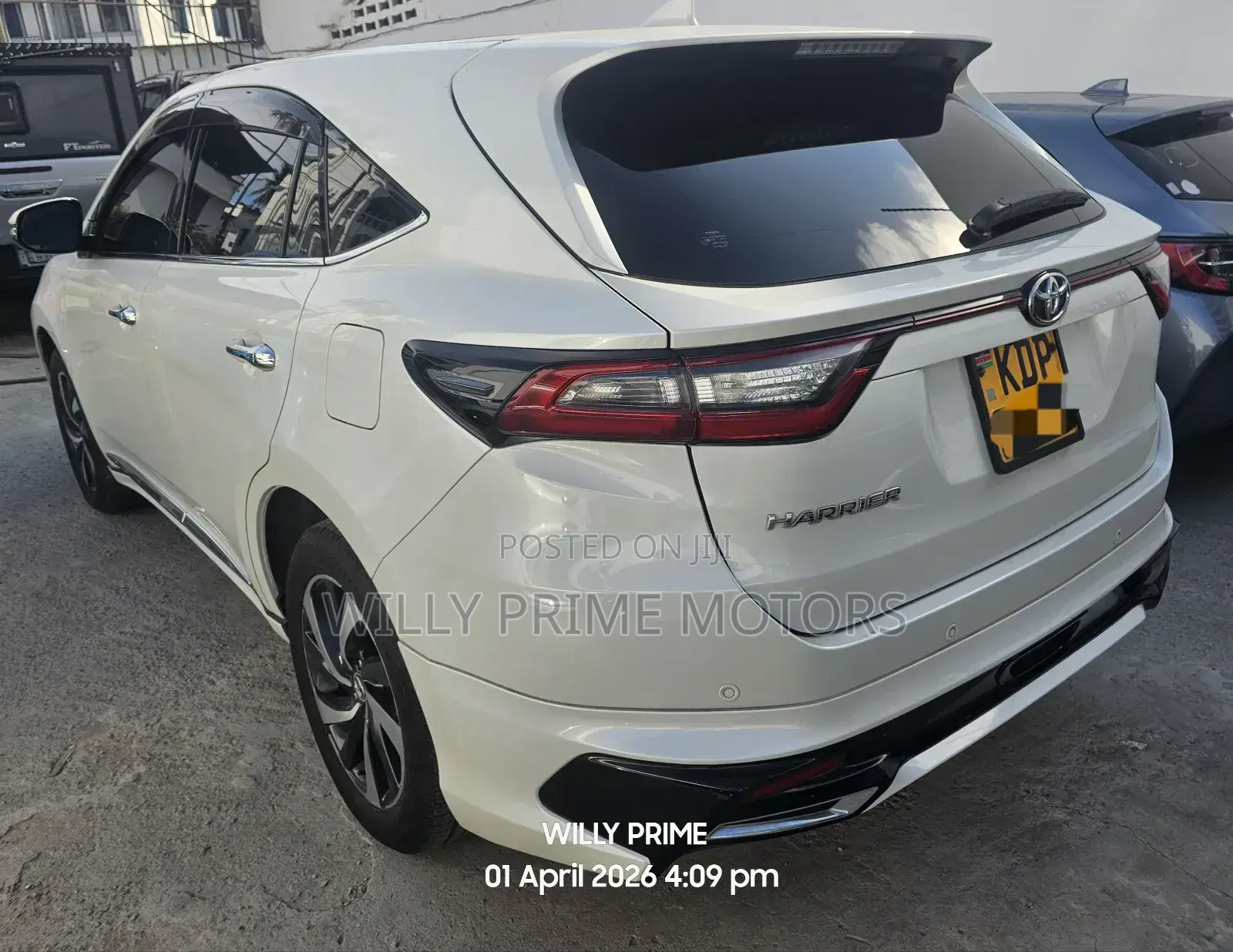 Toyota Harrier 2.0 2017