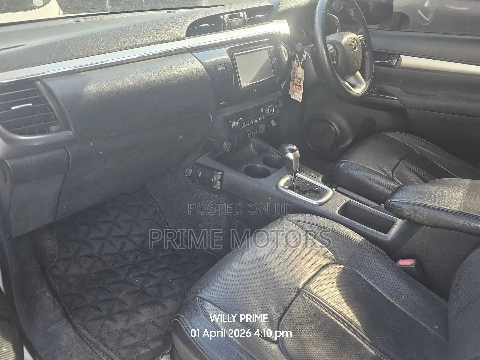 Toyota Hilux Revo Double Cab Deisel 2.4 AWD 2016 White