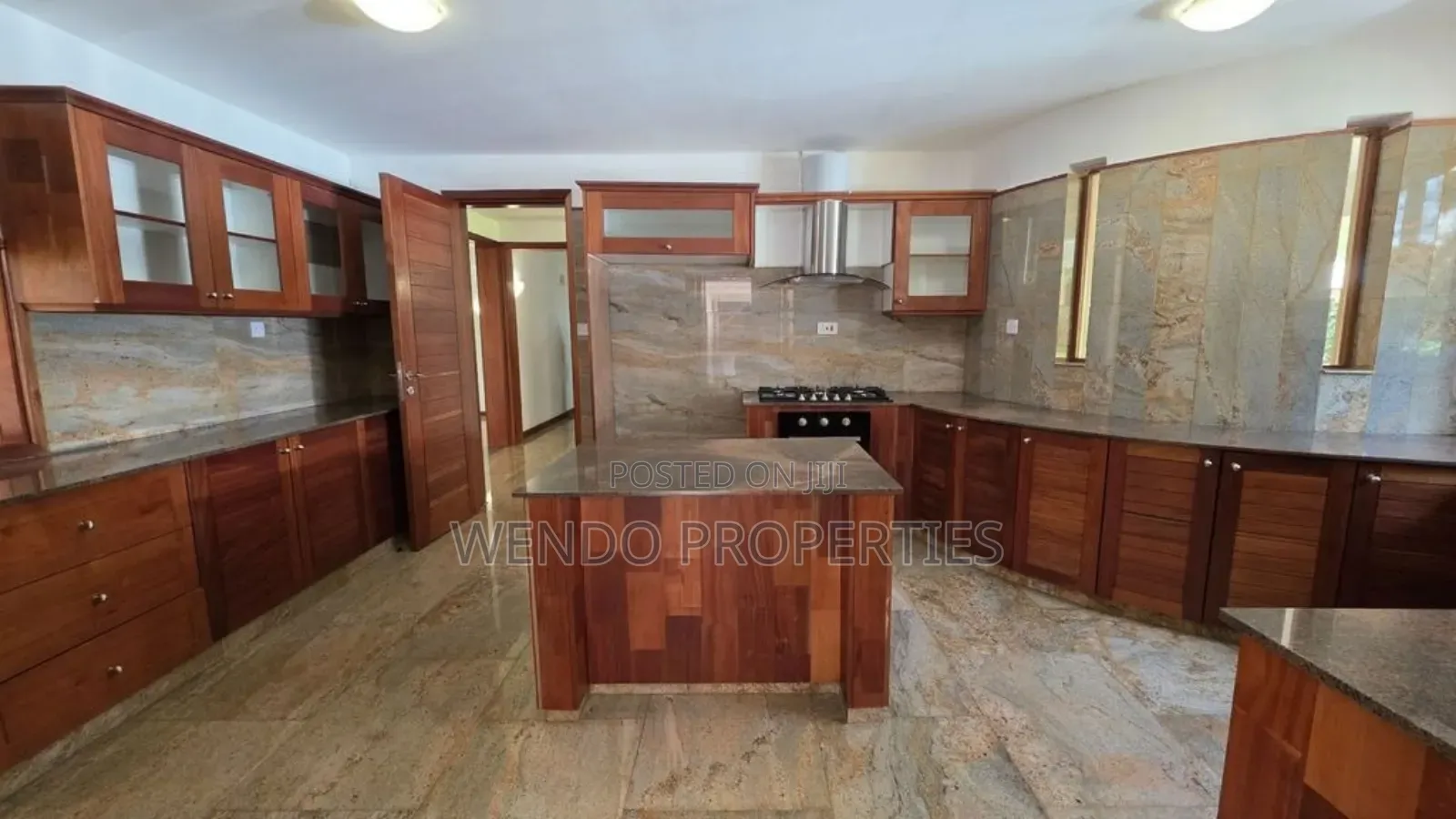 4bdrm Villa in Karen C for rent