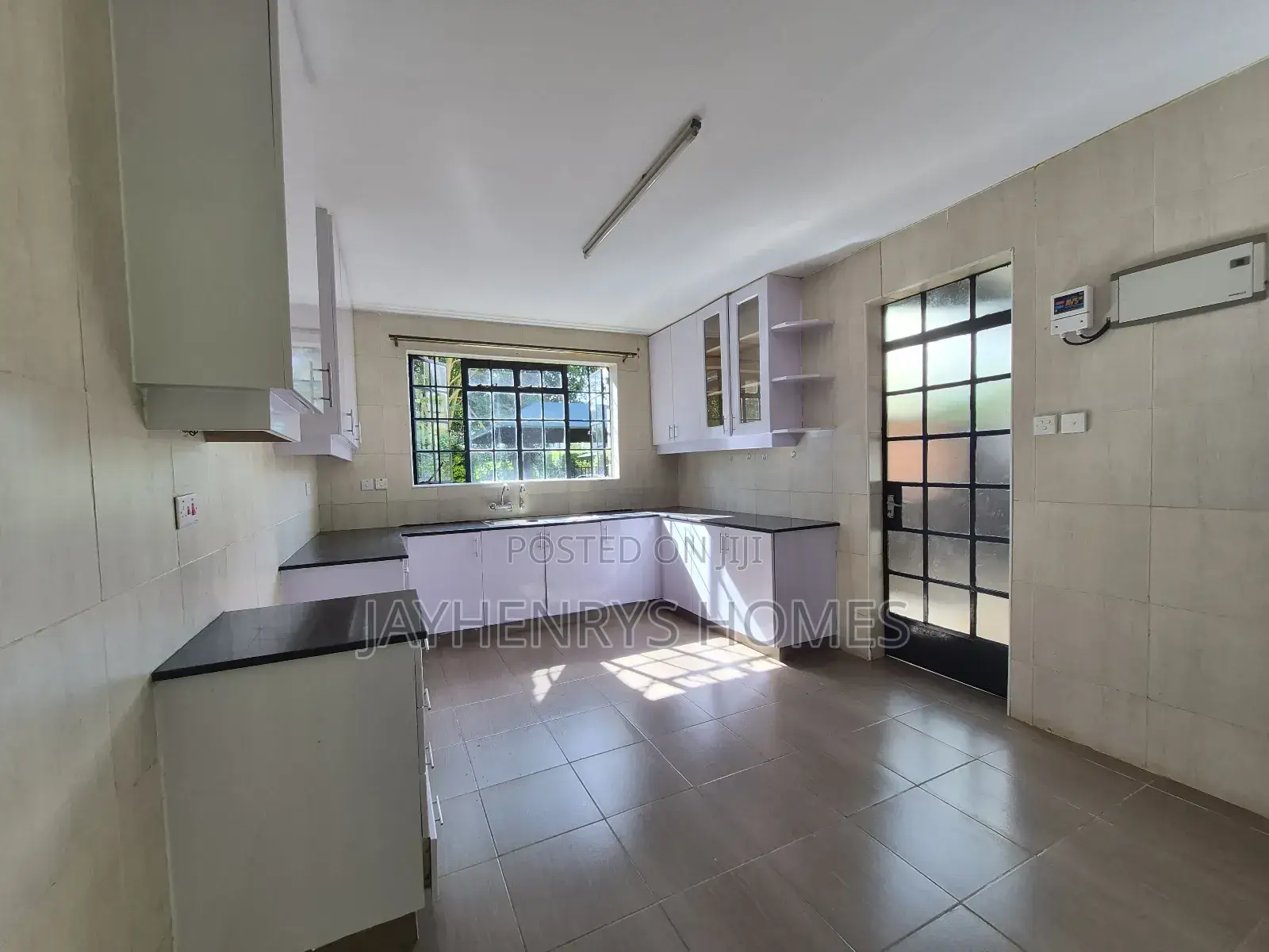 4bdrm Villa in Edenville Estate, Thindigua/Kasarini for sale