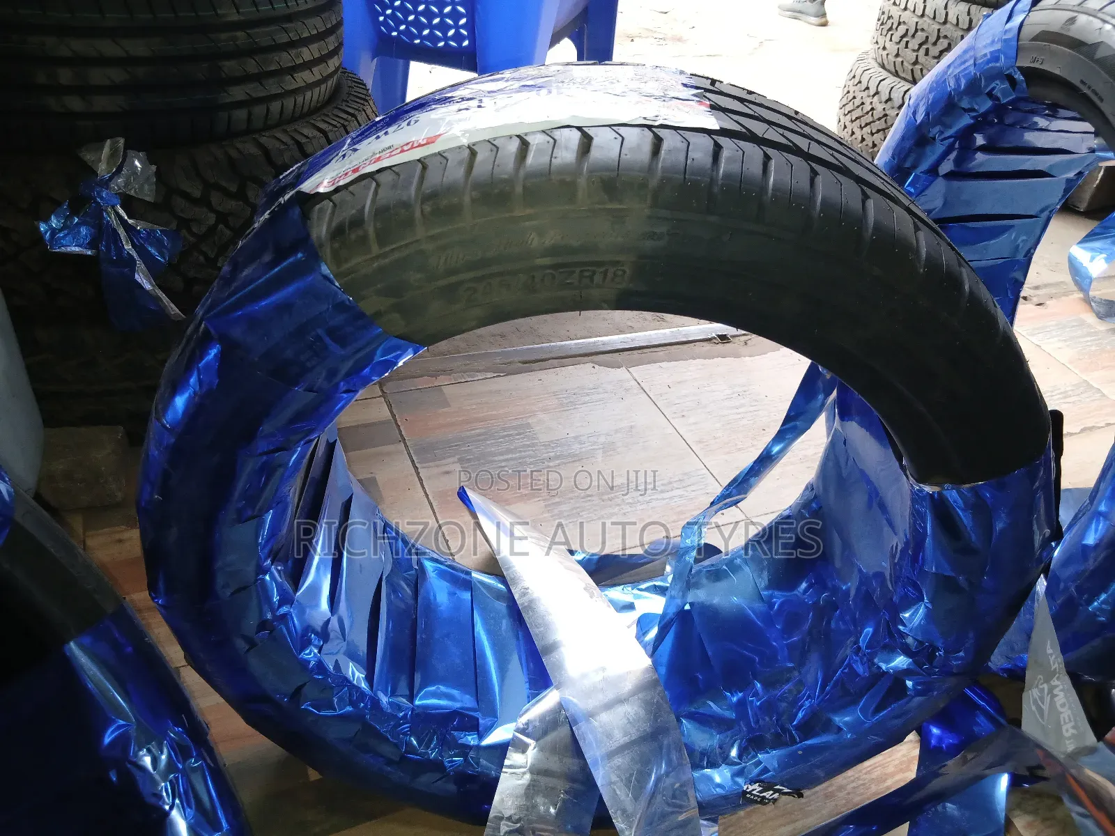Atlander 245/40r18 Xsport-86