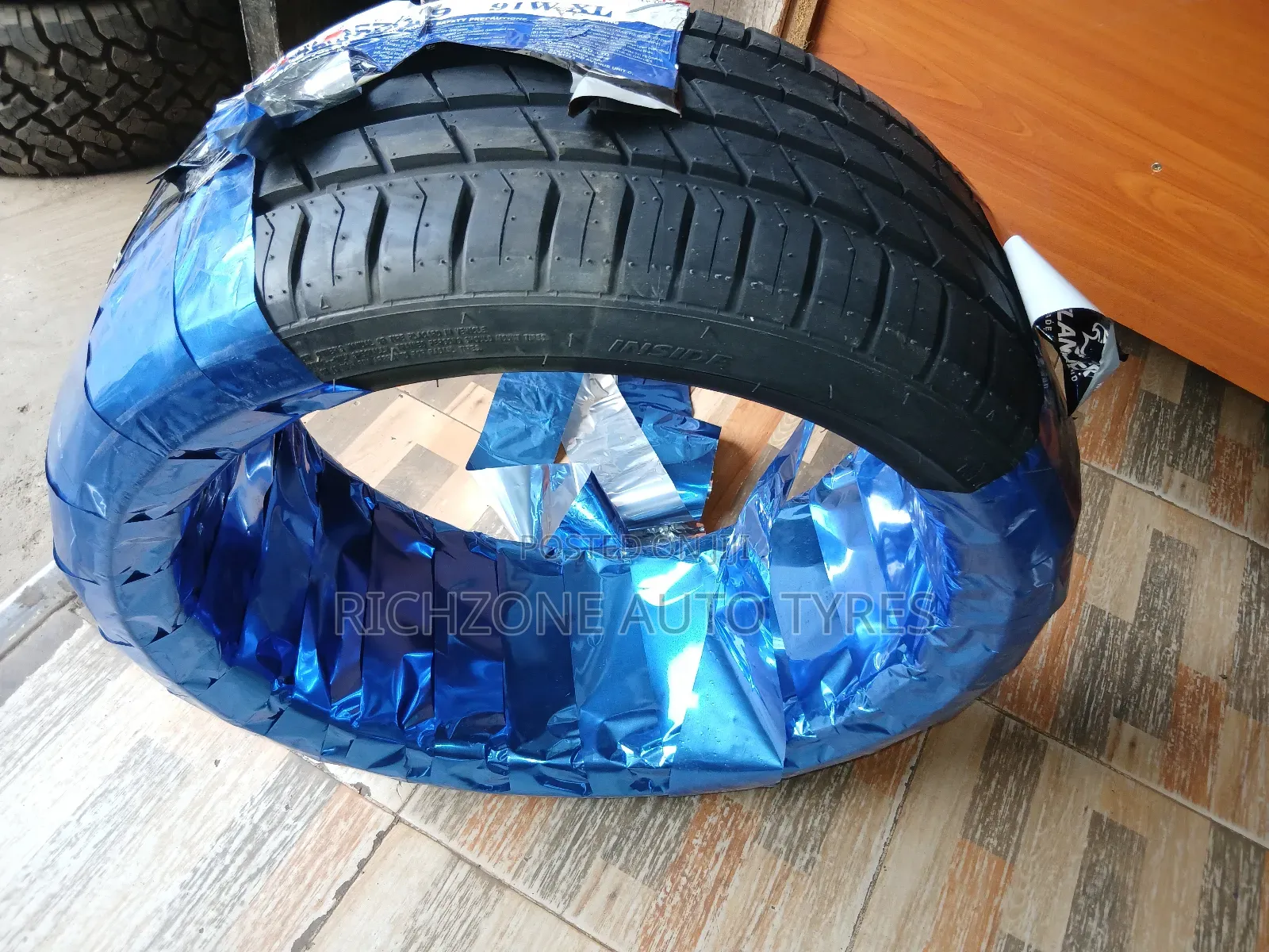 Atlander 235/35zr19
