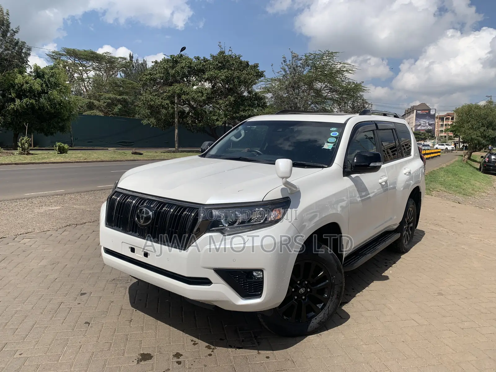 Toyota Land Cruiser Prado 2.8 2020 White