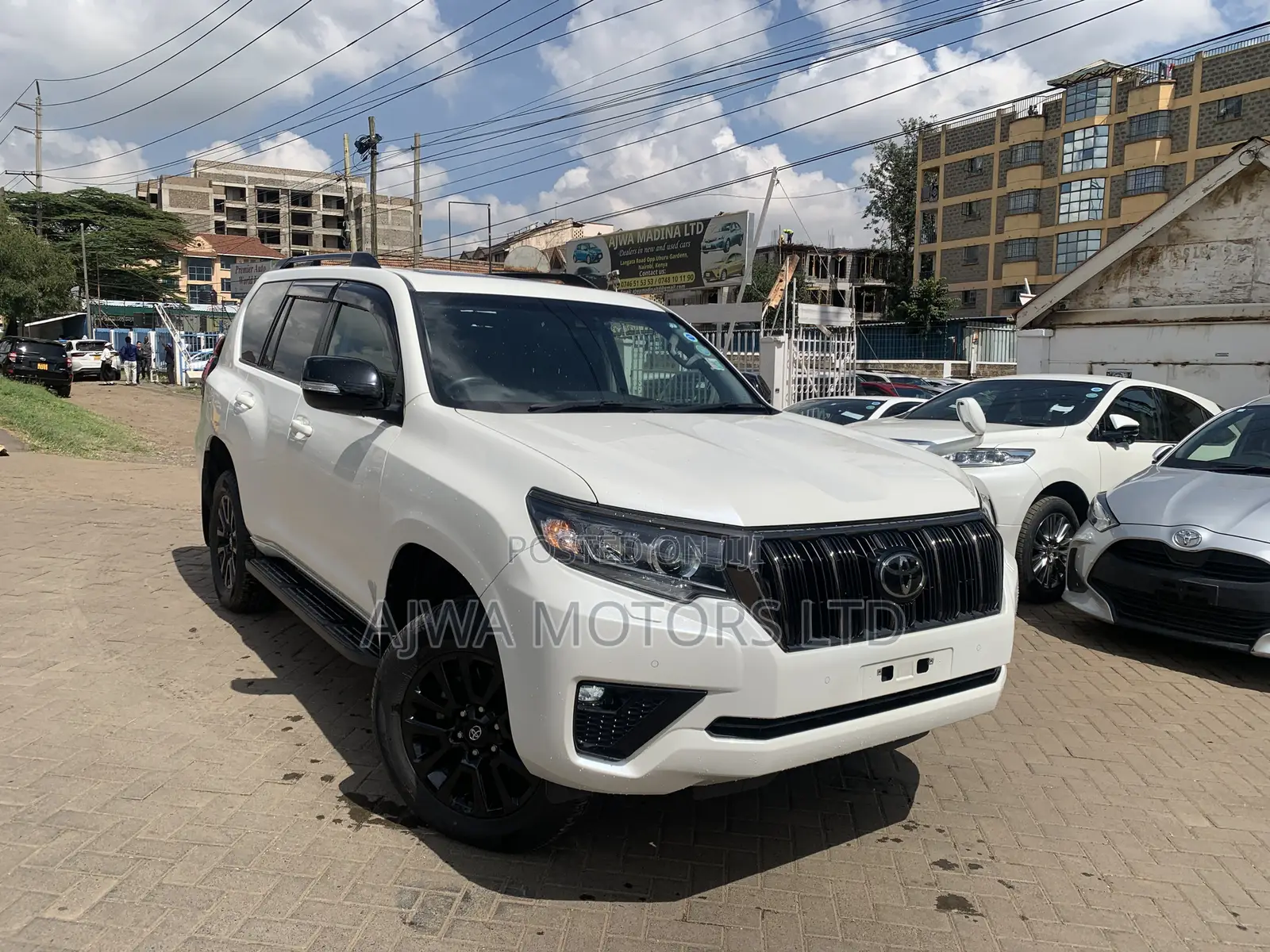 Toyota Land Cruiser Prado 2.8 2020 White