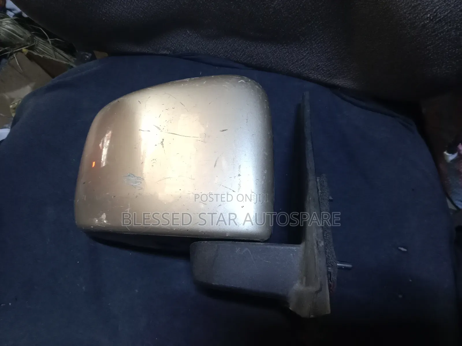 Solio Side Mirror Without Indicator Right