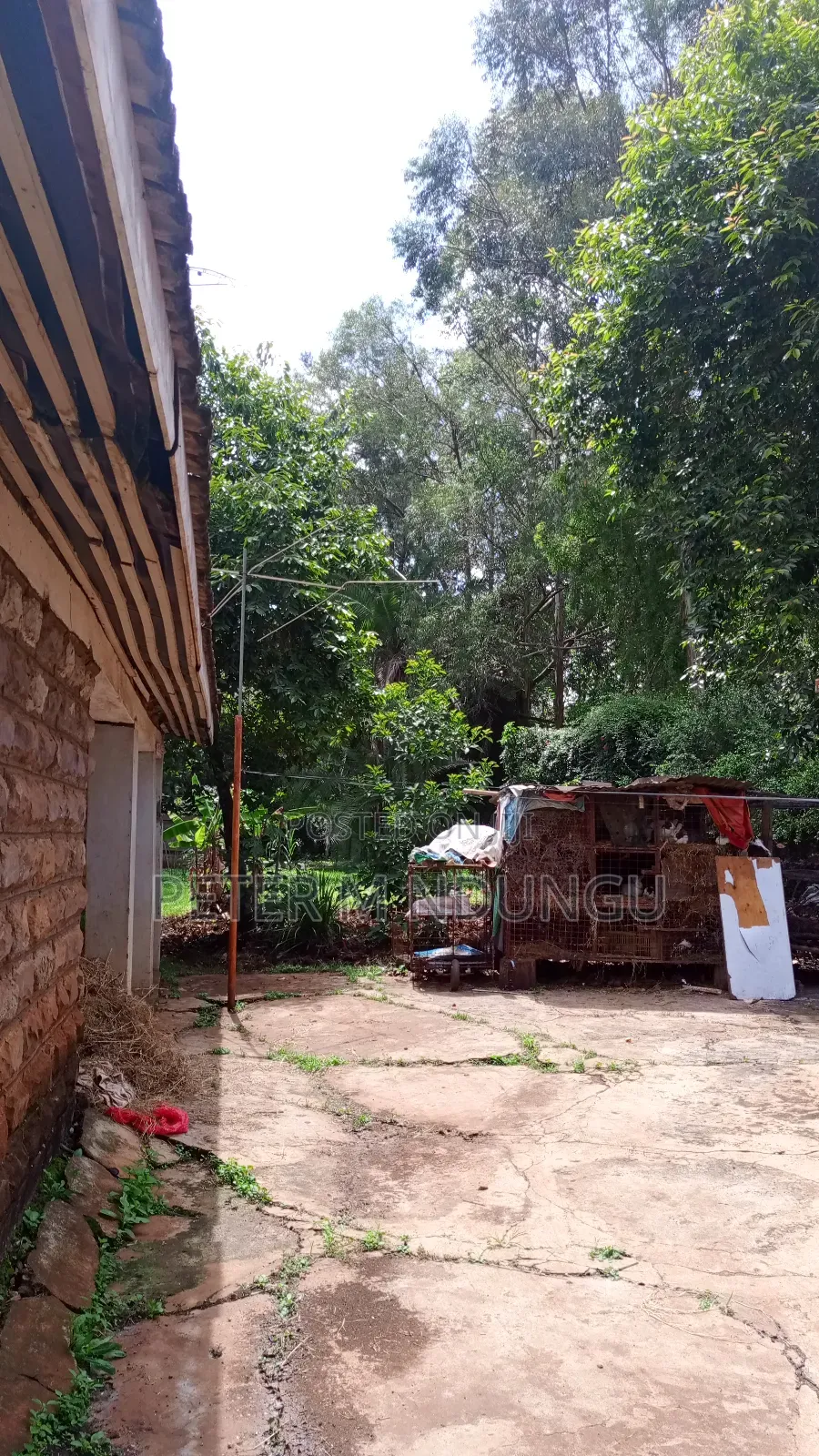 Garden Estate - 1/2 Acre , Prime Location