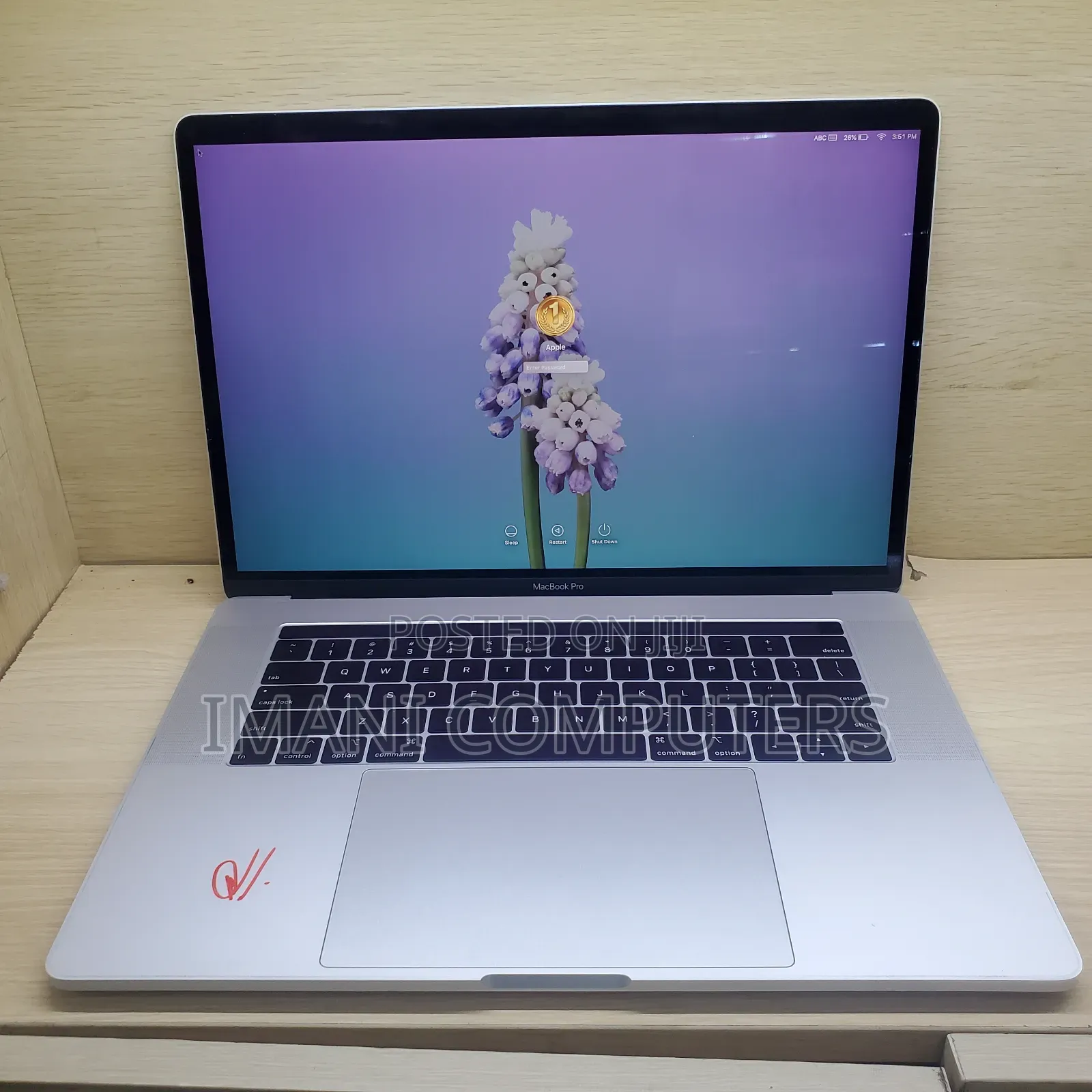 Laptop Apple MacBook Pro 2019 16GB Intel Core i7 SSD 512GB