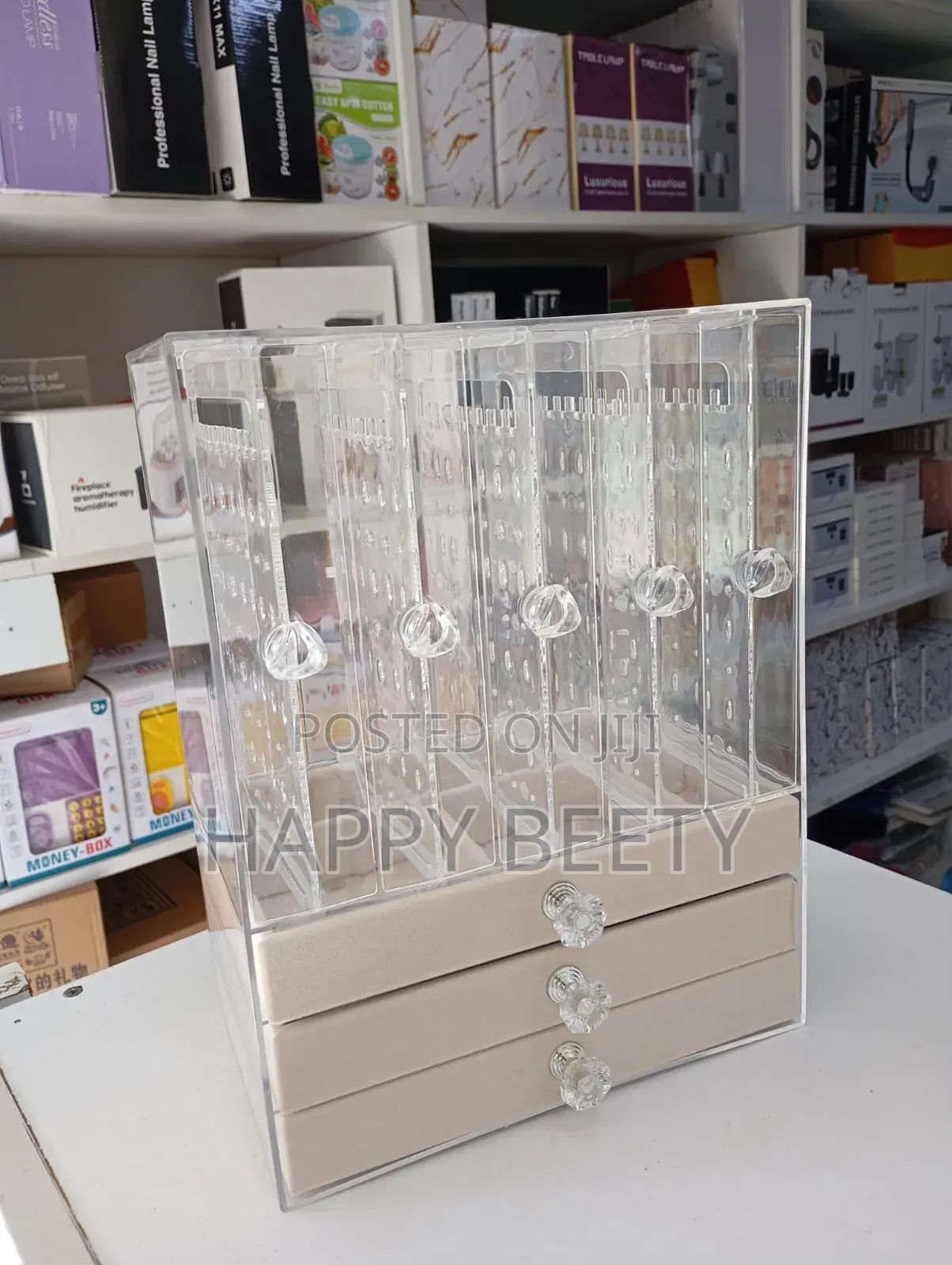 * High-End Luxury Jewelry Storage Organizer