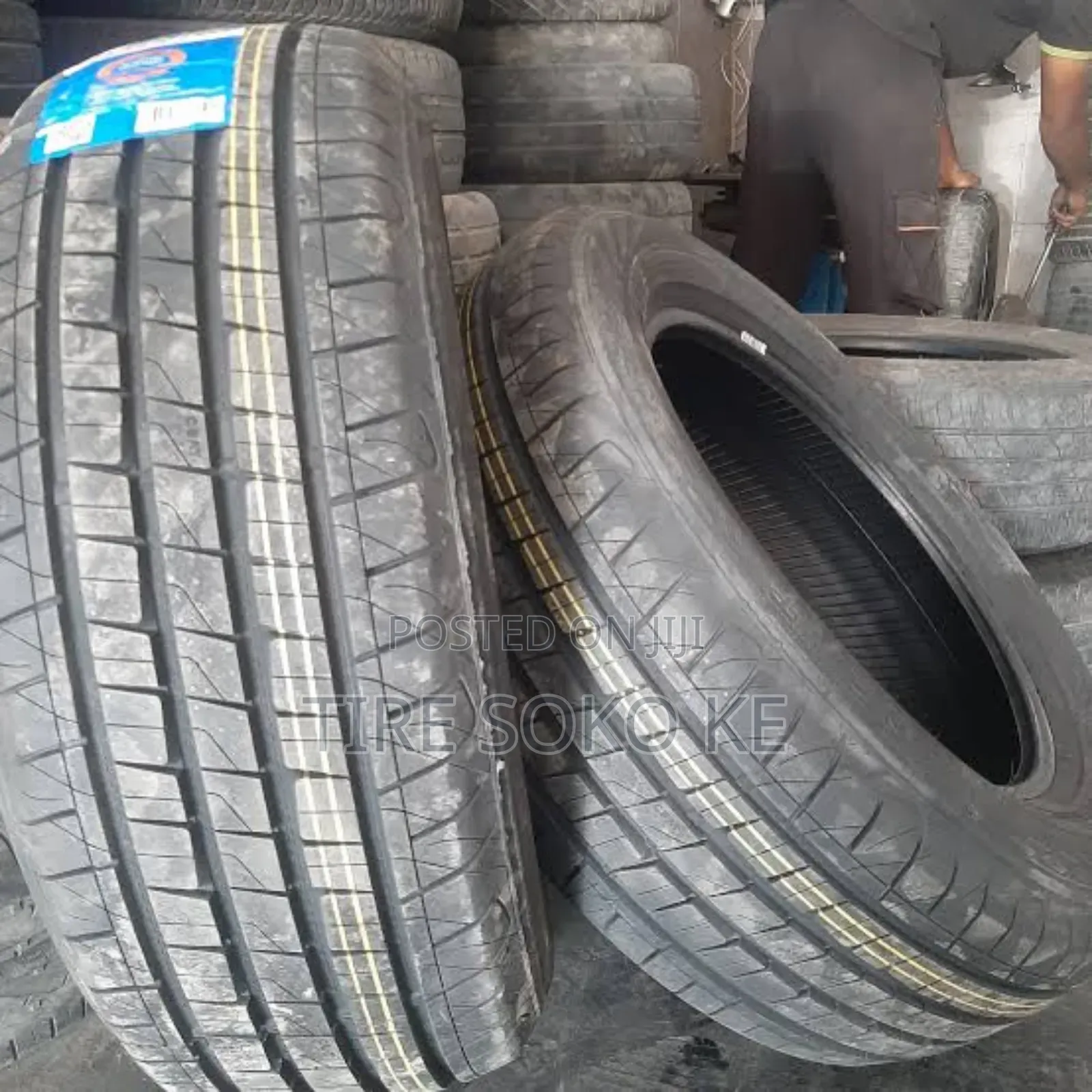 225/55r18 Ceat Sportdrive U.H.P Tyre