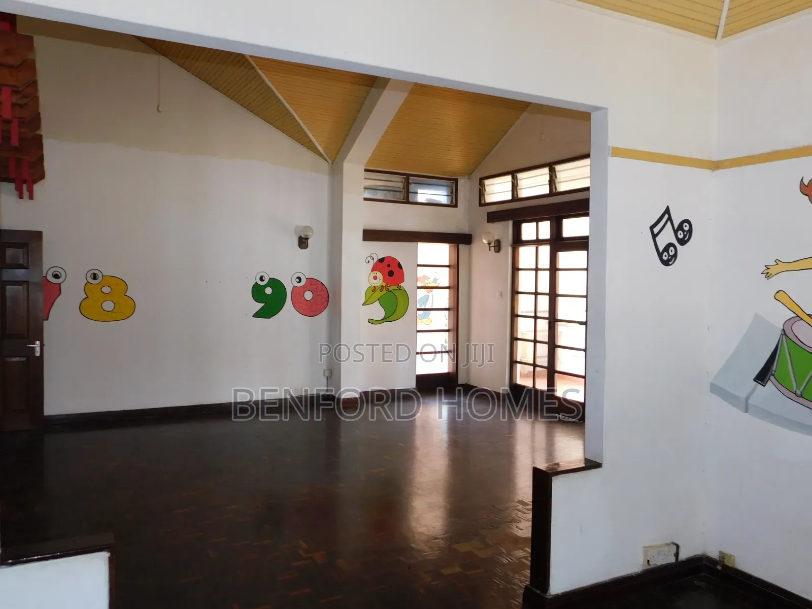4bdrm Bungalow in Nyali Mombasa for sale