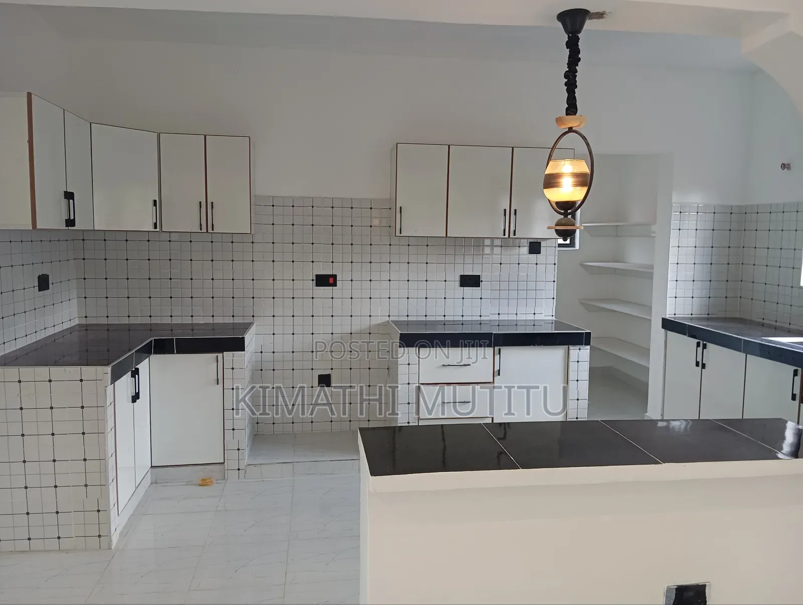 3bdrm Bungalow in Karen West, Hardy for sale