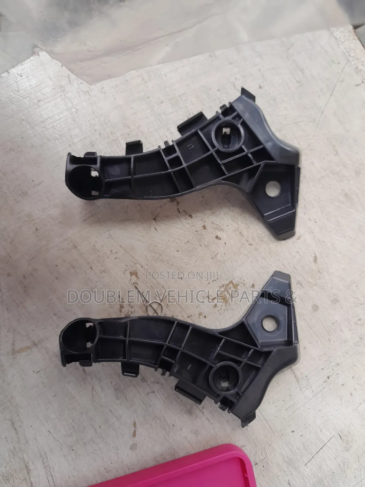 Front Bumper Slide/Bracket Toyota Corolla Nze 2005,2006 Sedan Zze,Zre