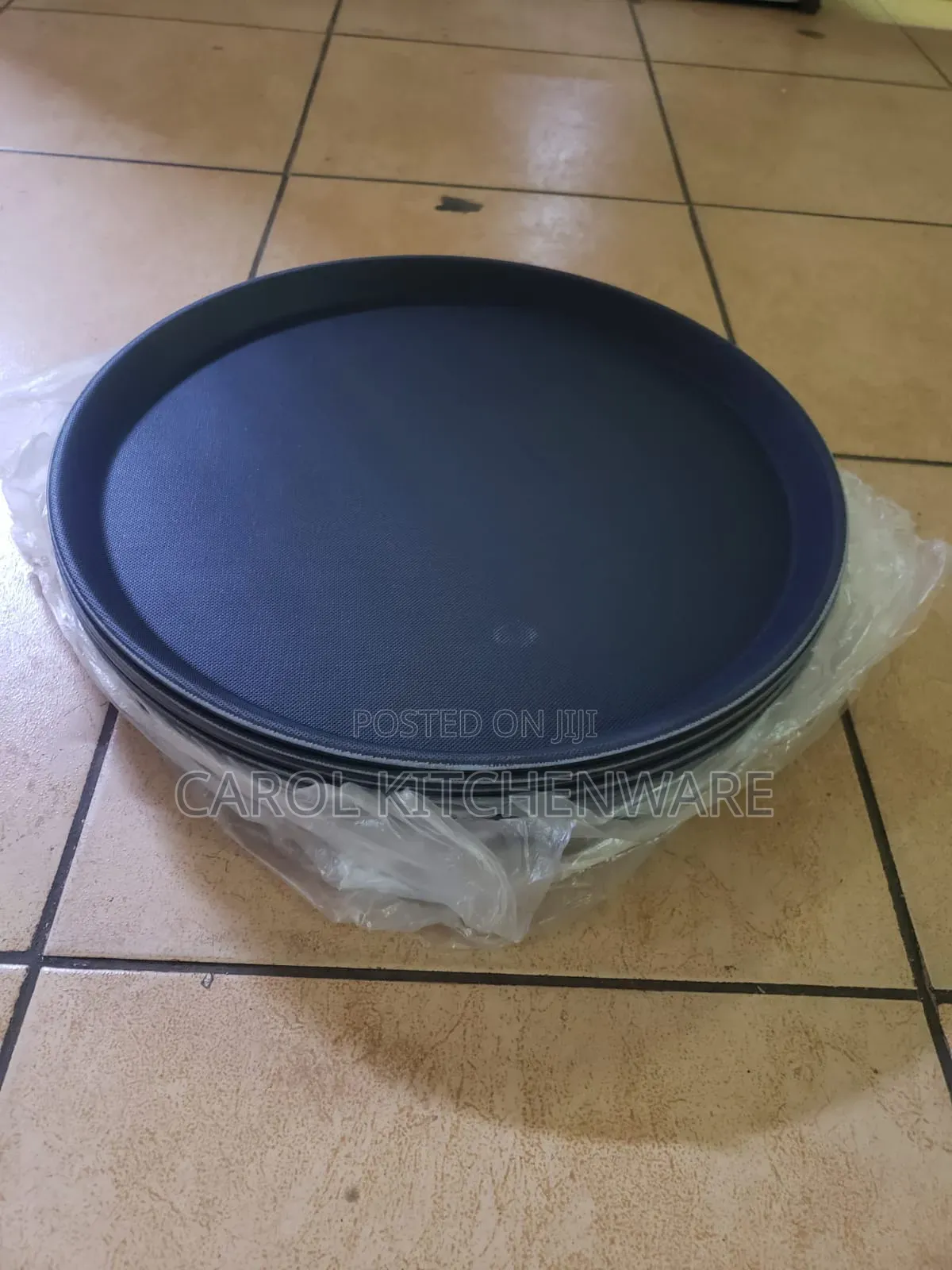 Non -Slip Serving Tray/ Restaurant Serving Tray