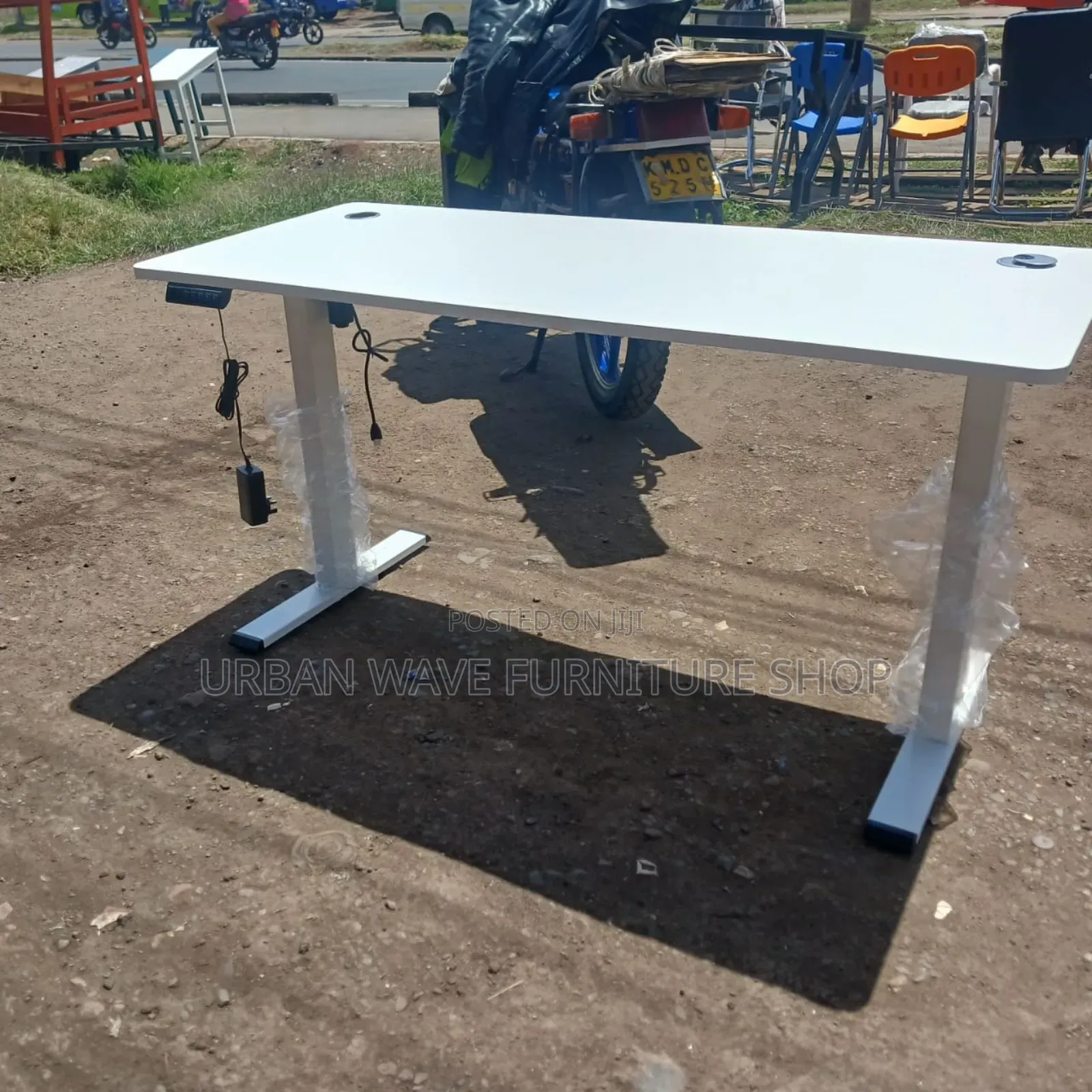 1.4mts White Electric  Adjustable Office Study Desk